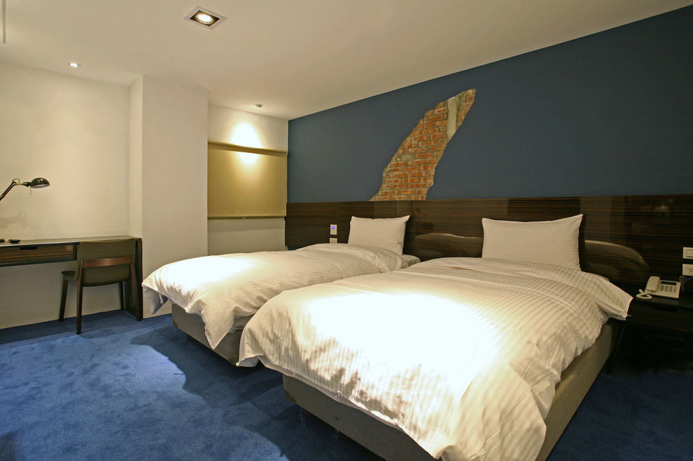P&F Hotel Taichung Dış mekan fotoğraf